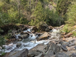 Bass Creek - going cragging