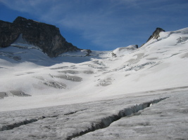 Making progress on the glacier... beautiful surroundings!
