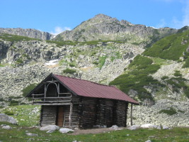 the old hut from 100+ years ago