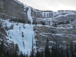 The Weeping Wall (Lower and Upper Wall) - a *huge* amount of ice!