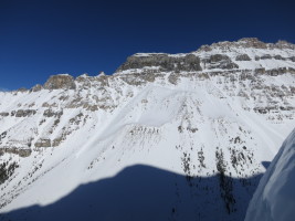 Some wet loose avalanches happened on the south side