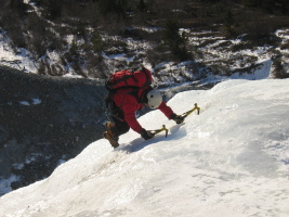 Dow soloing the lower pitches