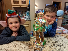 gingerbread treehouse! :)