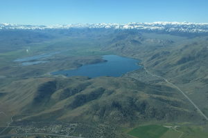 Topaz Lake and US-395