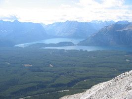 the beautiful view over Kananaskis Lakes