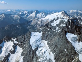 Flying from Invermere to BC. Gorgeous mountains!