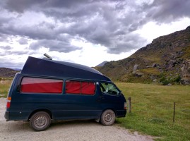 Rock climbing trailhead near Wanaka