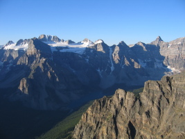 valley of the ten peaks