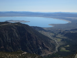 Mono Lake / highway 120