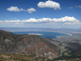 Mono Lake continuing to look gorgeous