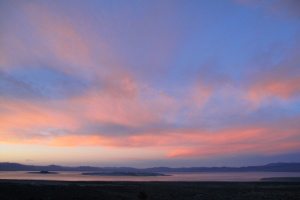 Mono Lake sunset, before we went to the Whoa Nellie Deli