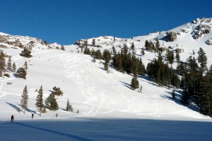 Nice powder in the bowl down to Emigrant Lake