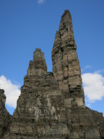 Close up view. The Cardiac Arete in red